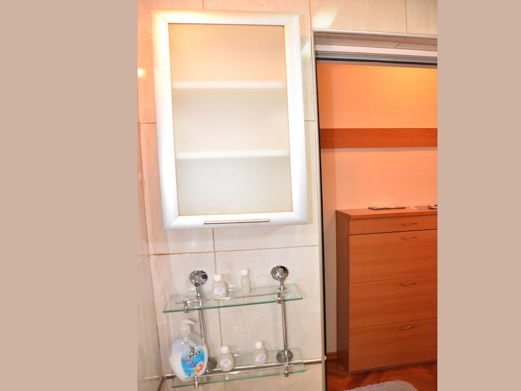 Hostel Kalonis Скопье Экстерьер фото
